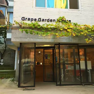 Pensjonat Grape Garden House, Seul